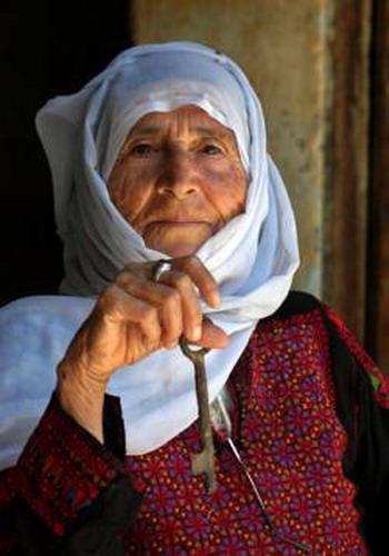 526926_482341391832900_599590970_n