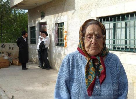 88 year-old Palestinian who was evicted from her home in East Jerusalem